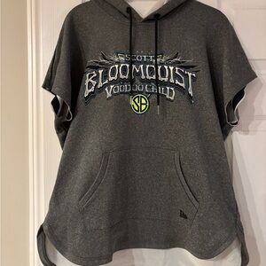 scott bloomquist hooded short sleeve sweatshirt 
Size medium